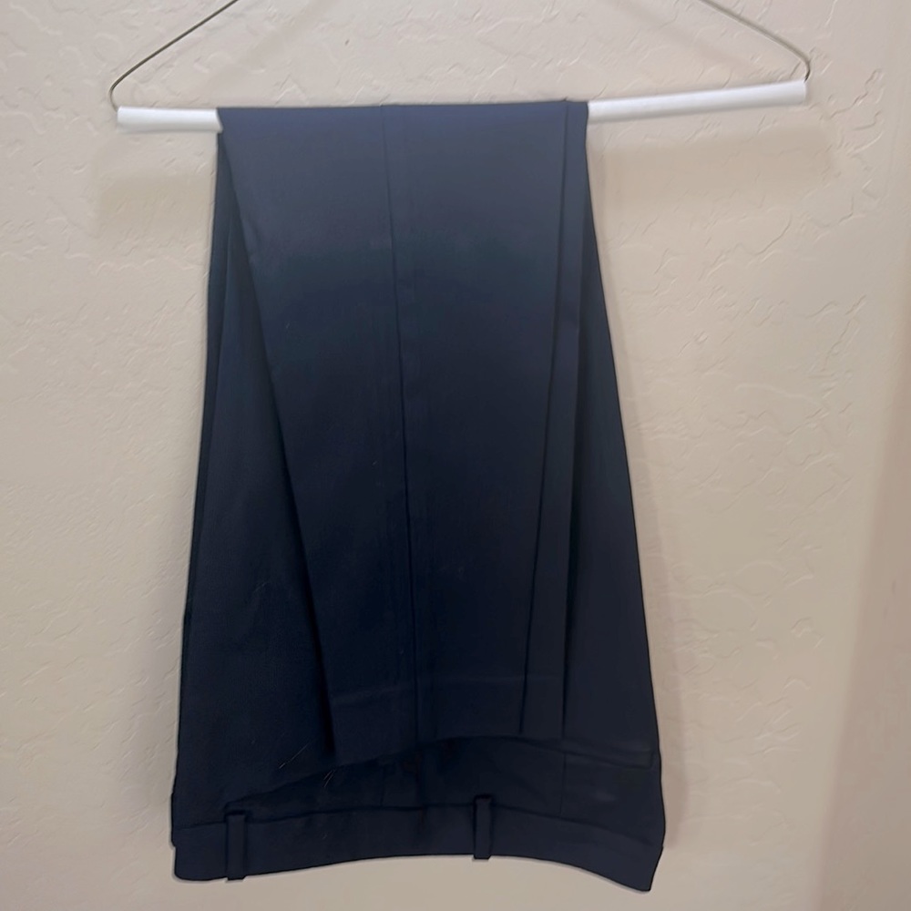 The Limited navy pinstripe slim exact stretch pants 10